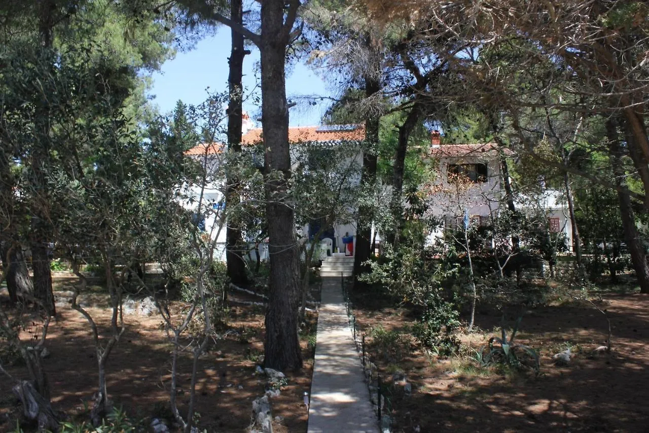 Apartments By The Sea Artatore, Losinj - 7935