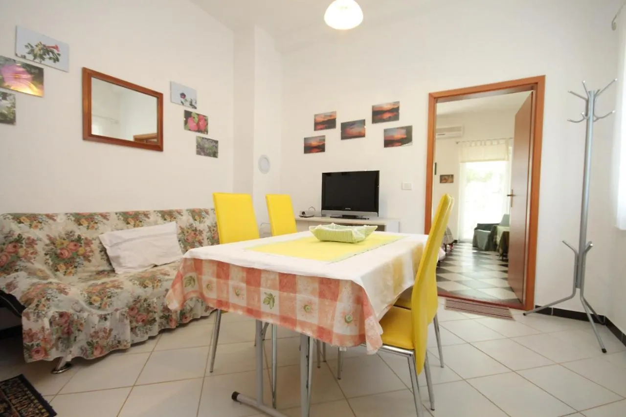 Apartments By The Sea Artatore, Losinj - 7935